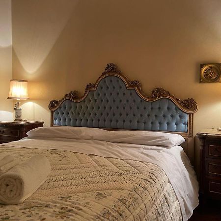 Royal Suite - Near Station & City Center 摩德纳 外观 照片